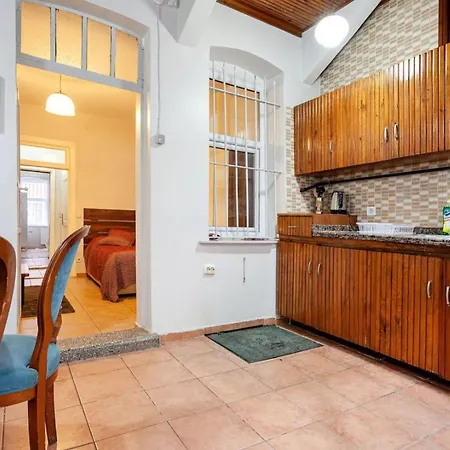 Pin Exclusive 1 Bd Harbiye Gardn *